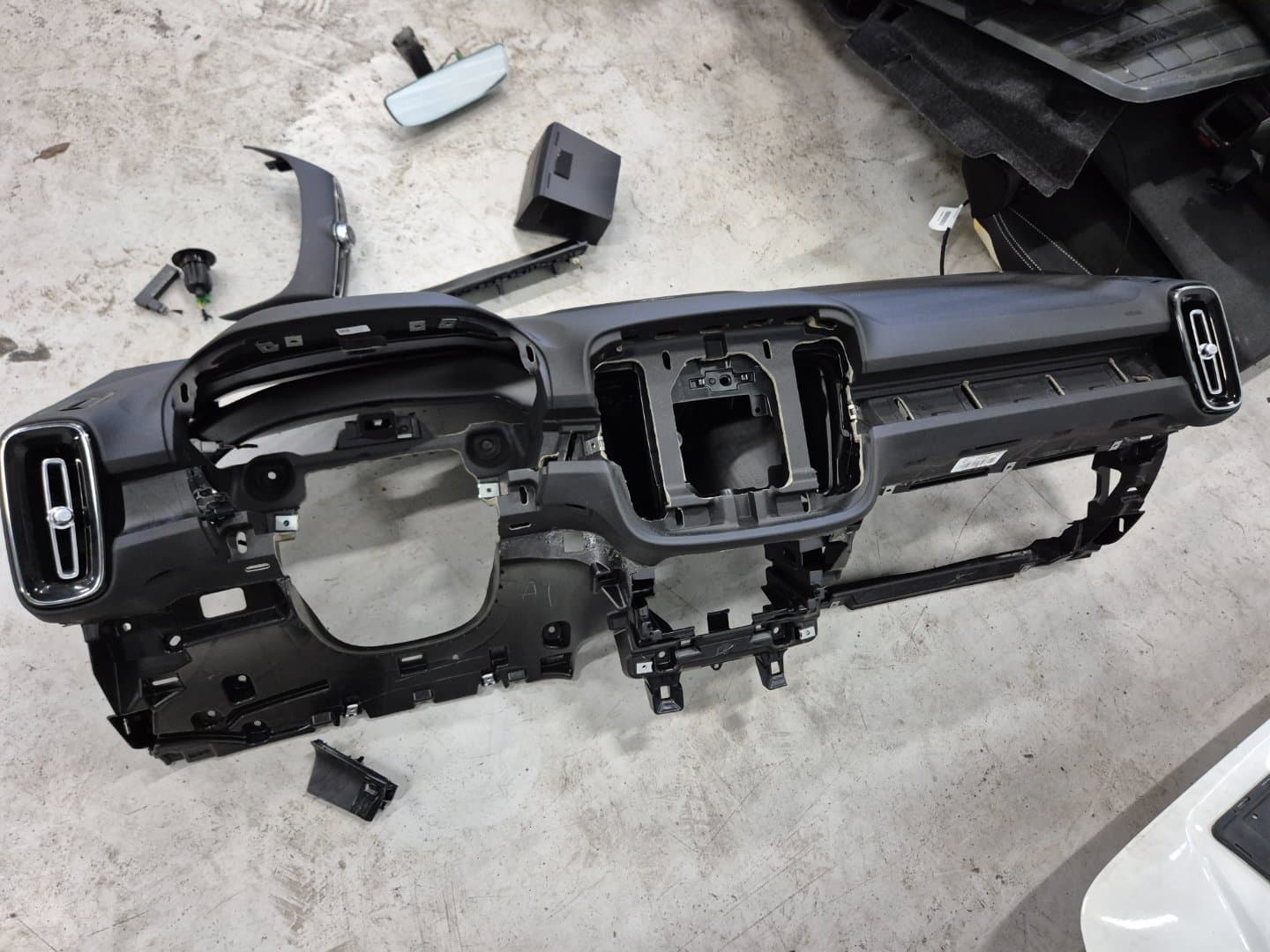 VOLVO XC40 - Dashbord