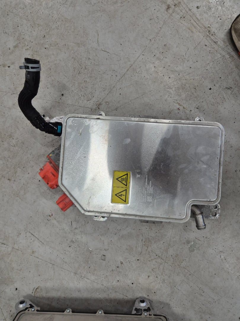 VOLVO XC40 - Batterilader elbil